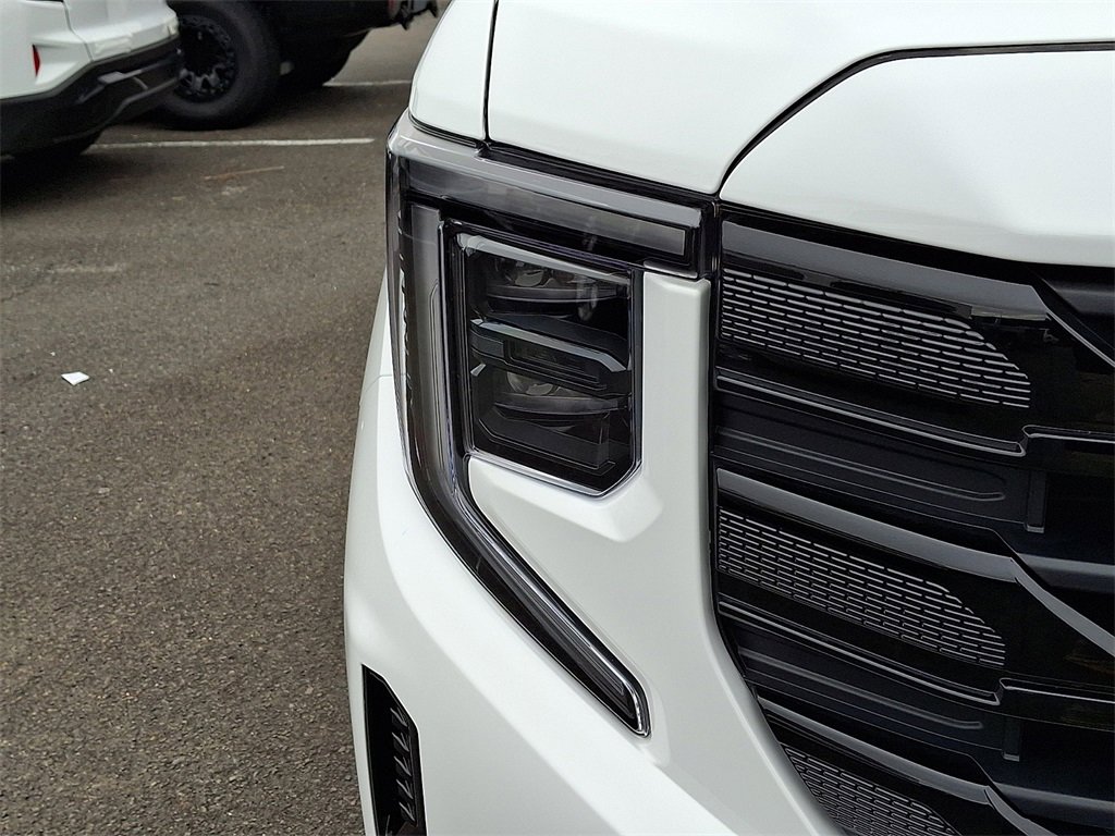 New 2026 GMC Sierra 1500 Elevation image 6