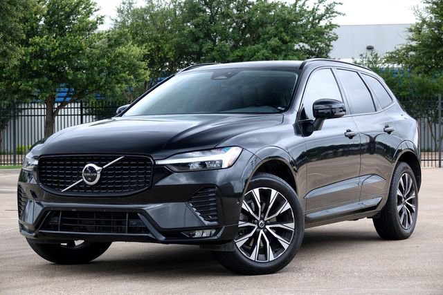 Used 2023 Volvo XC60 B5 Plus image 9