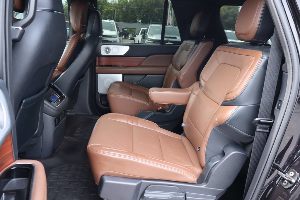 Used 2024 Lincoln Navigator L Reserve AWD/4WD image 33
