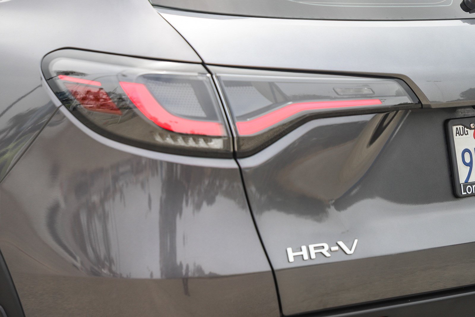 Used 2024 Honda HR-V LX image 10