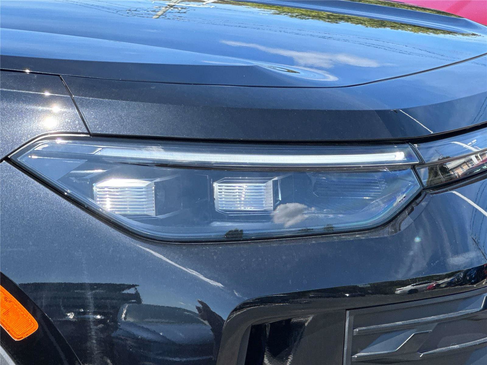 New 2026 Volkswagen Tiguan SE FWD image 7