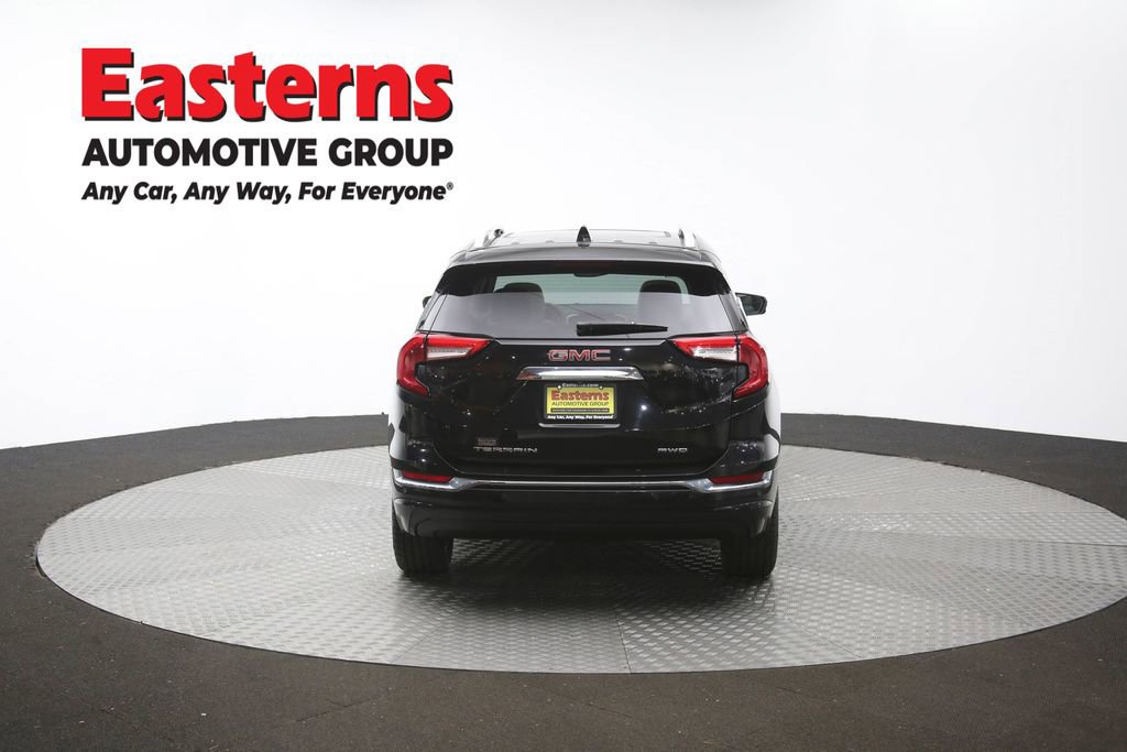 Used 2022 GMC Terrain Denali w/ Denali Premium Package AWD/4WD image 42