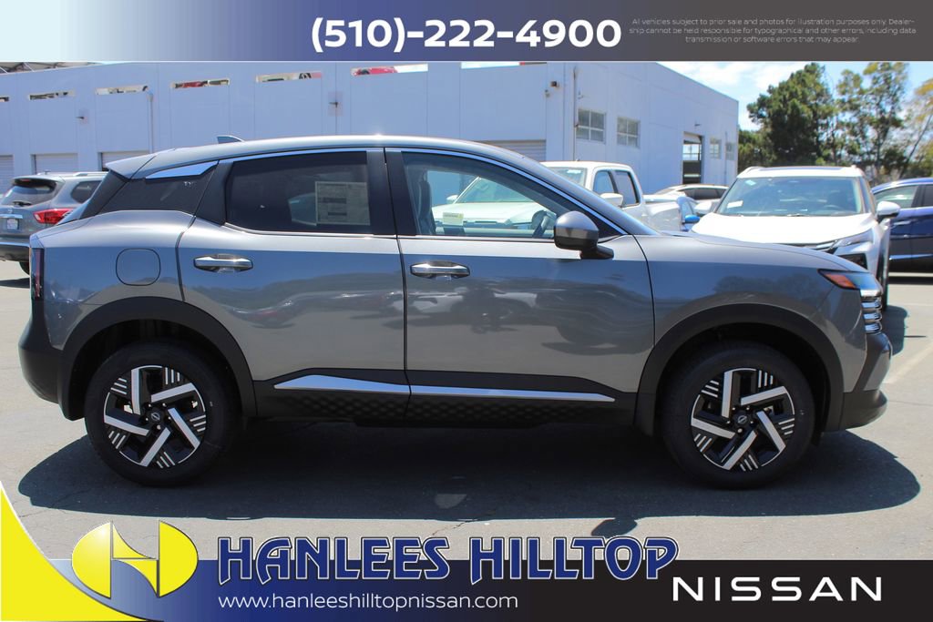 New 2025 Nissan Kicks SV w/ Illumination Package FWD image 5