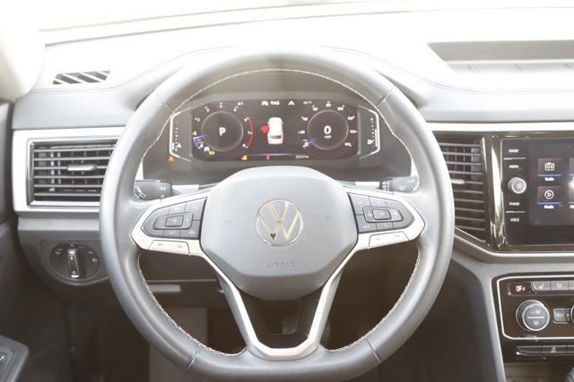 Used 2023 Volkswagen Atlas SE w/ Panoramic Sunroof Package AWD/4WD image 23