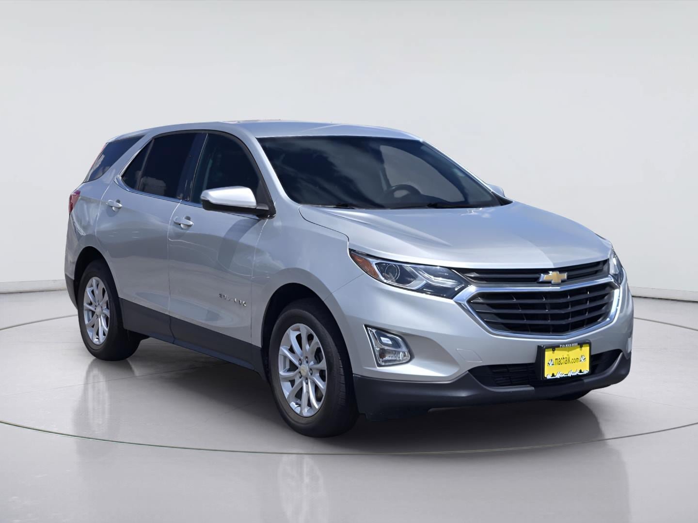 Used 2019 Chevrolet Equinox LT FWD image 3