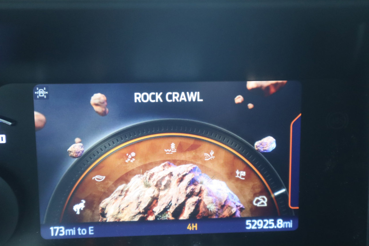 Used 2021 Ford Bronco Badlands image 86