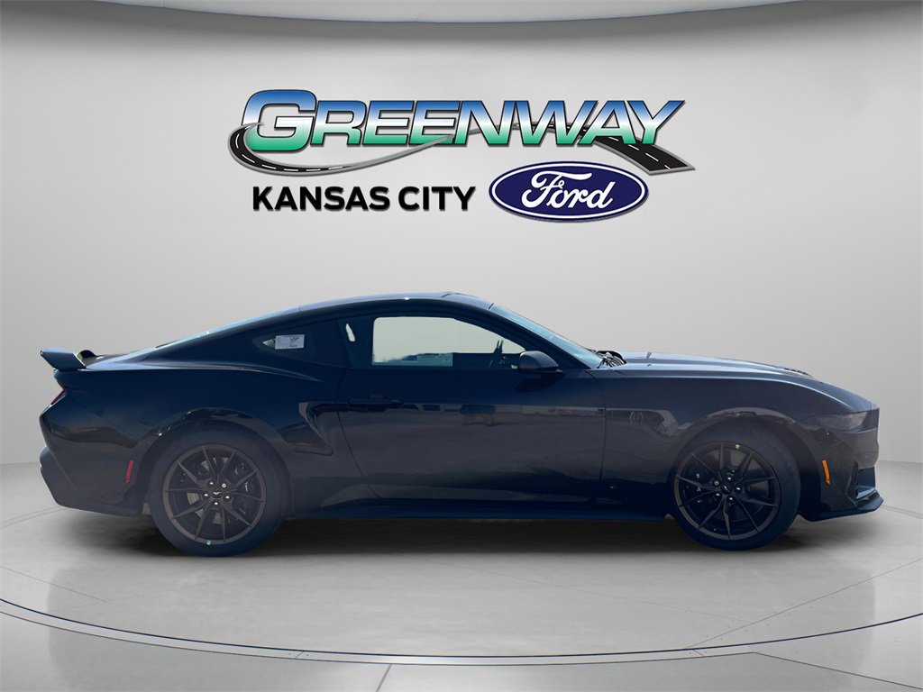 New 2025 Ford Mustang Dark Horse image 9