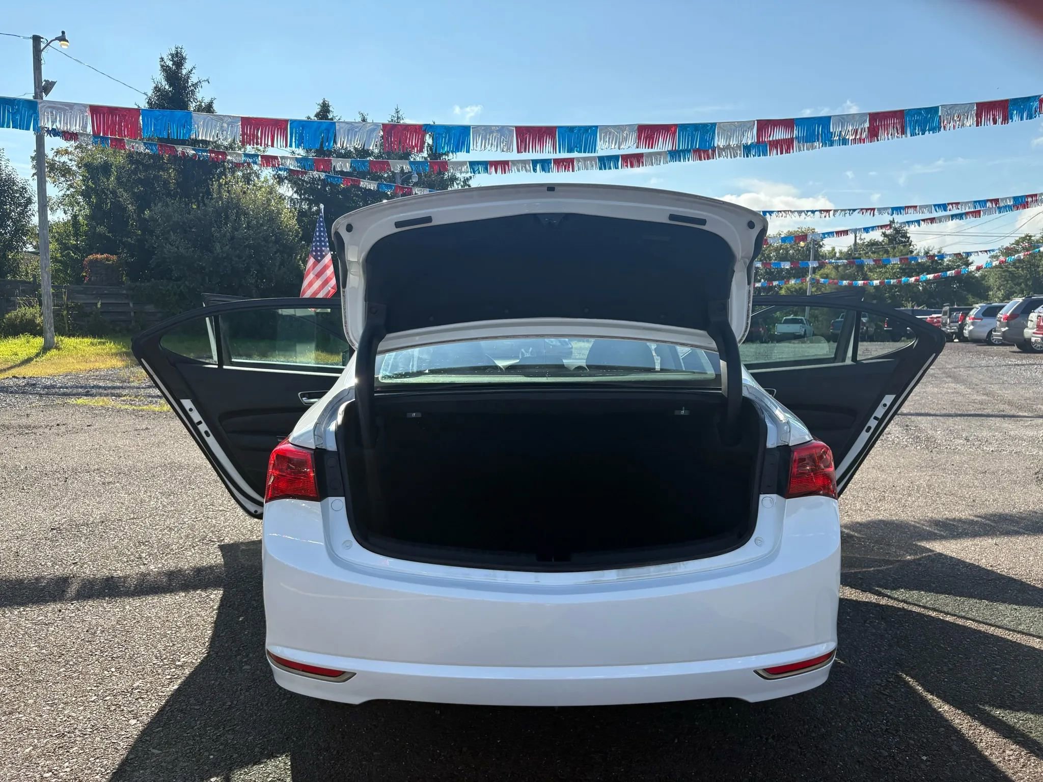 Used 2018 Acura TLX image 18