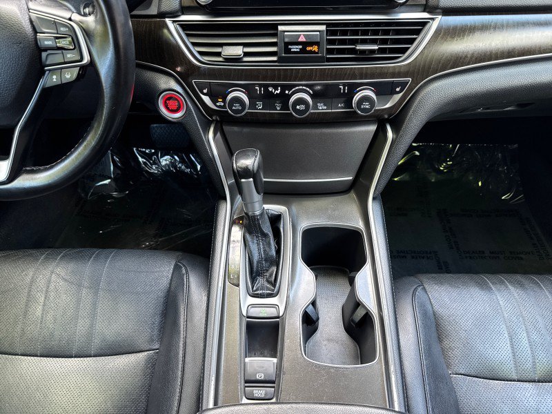 Used 2018 Honda Accord EX-L image 25