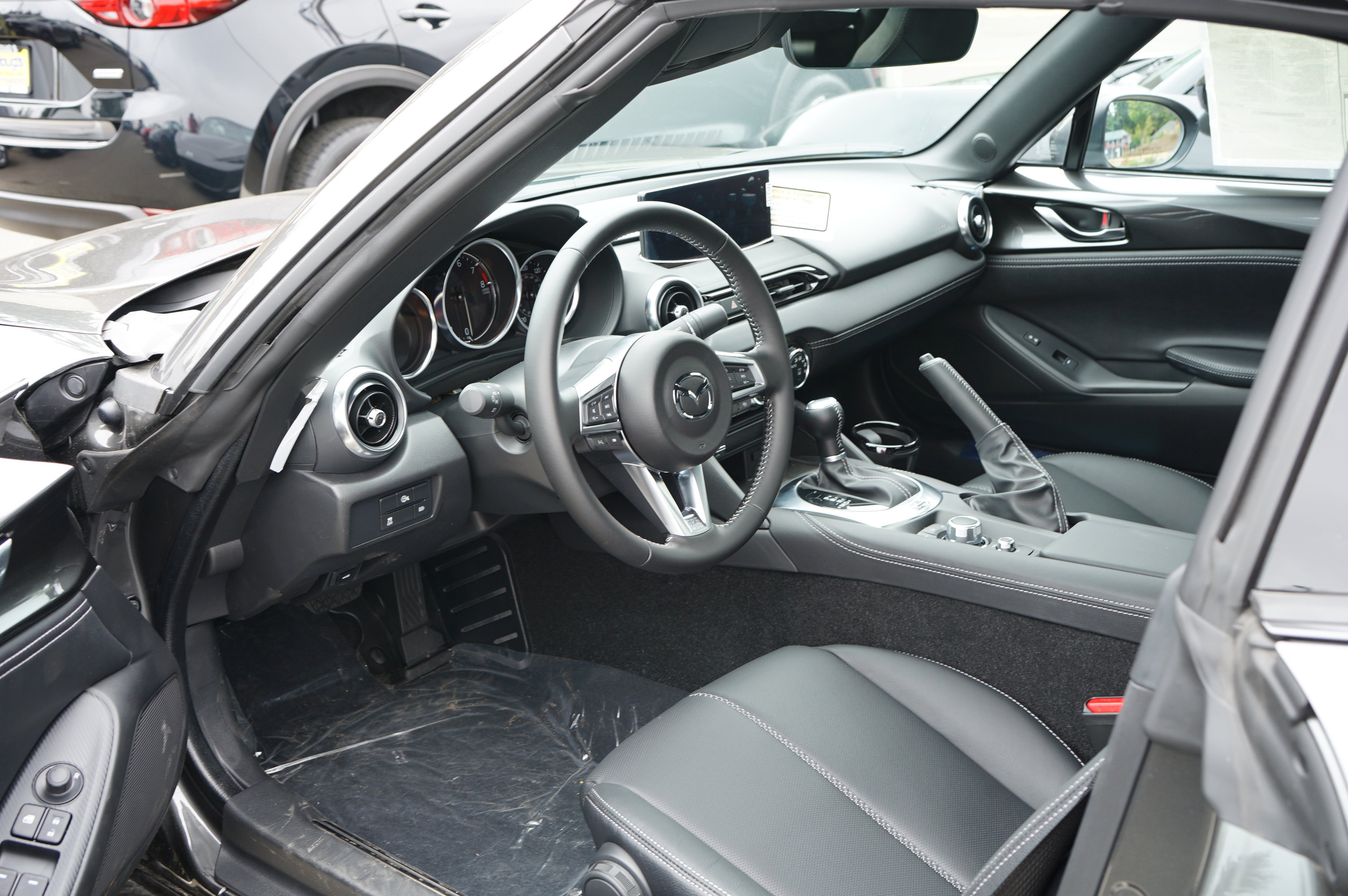 New 2025 MAZDA MX-5 Miata RF Grand Touring w/ Weather Package image 28