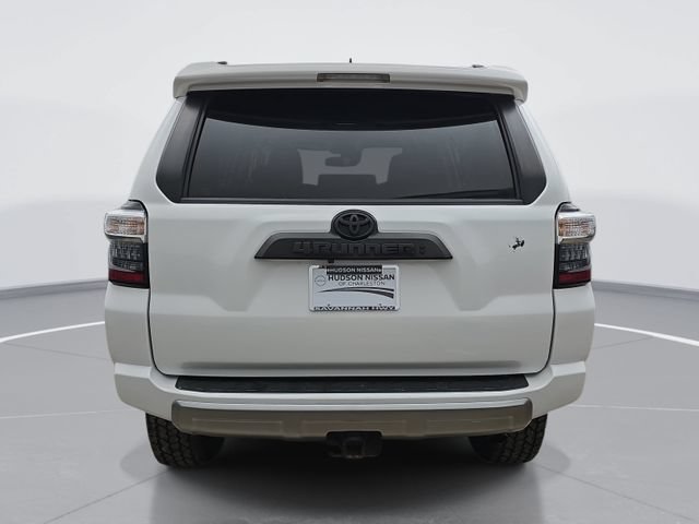 Used 2023 Toyota 4Runner TRD Off-Road Premium AWD/4WD image 7