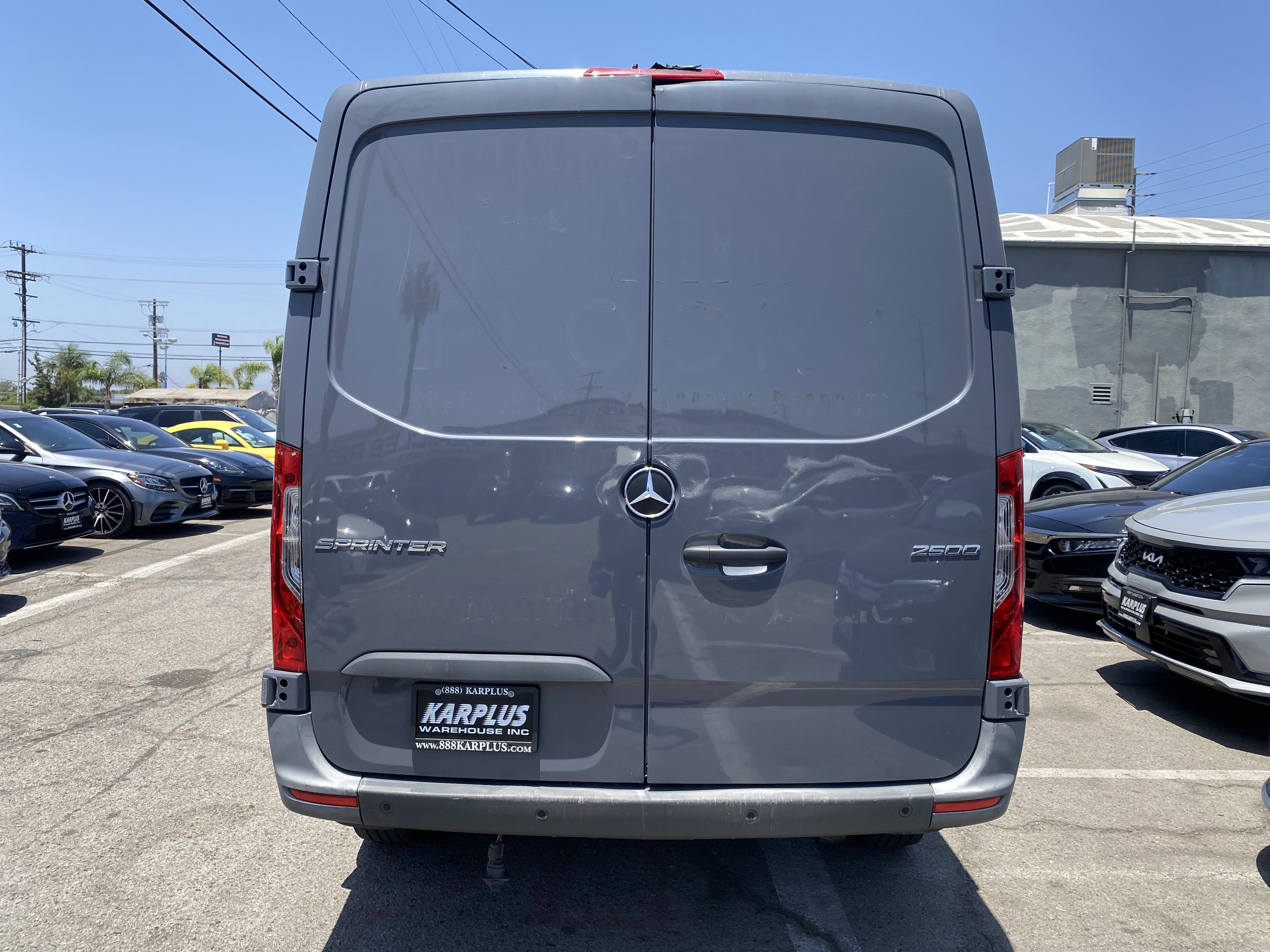Used 2021 Mercedes-Benz Sprinter 2500 w/ Premium Package image 12