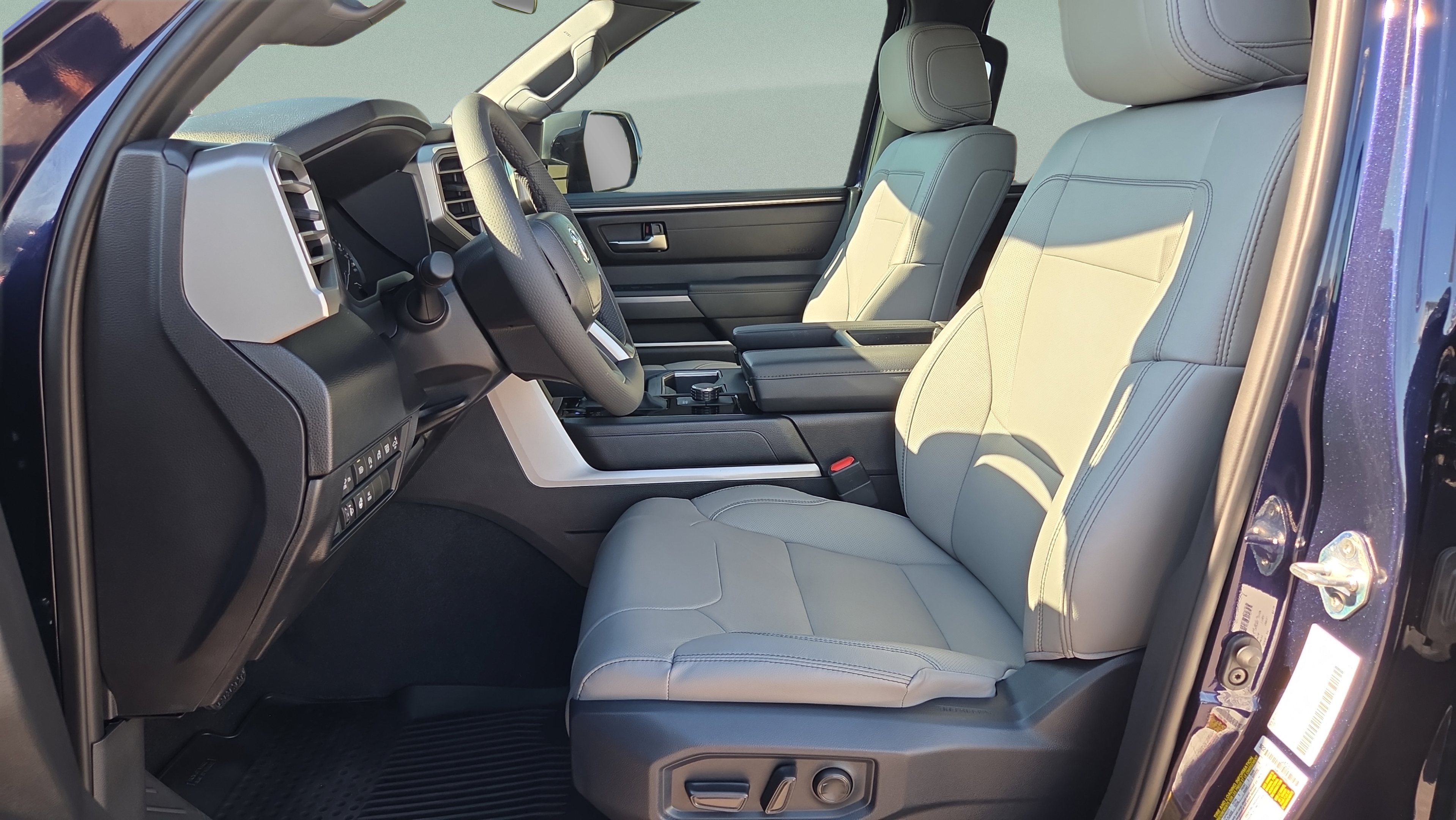 Certified 2026 Toyota Tundra SR5 w/ SR5 Premium Package RWD image 10