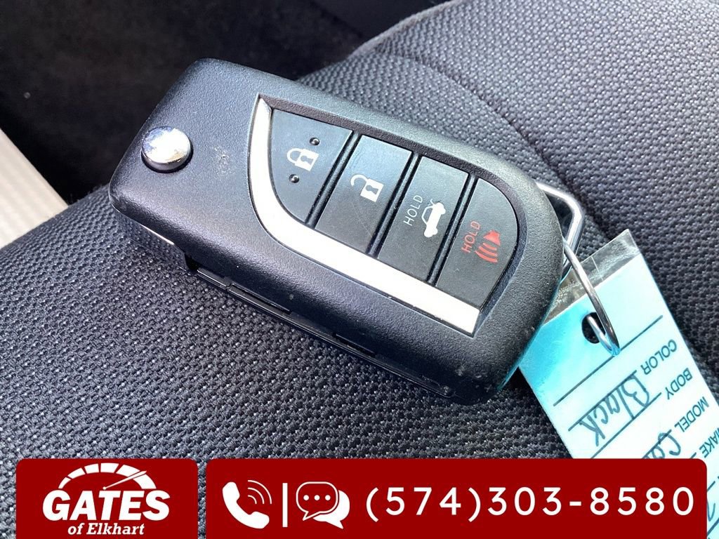 Used 2025 Toyota Corolla LE image 22