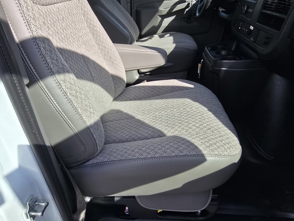 New 2025 Chevrolet Express 3500 w/ Power Convenience Package image 10