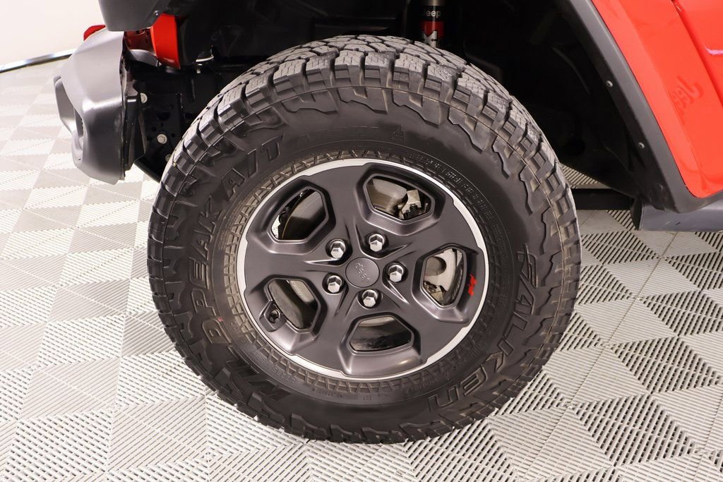 Used 2022 Jeep Gladiator Rubicon w/ LED Lighting Group image 17