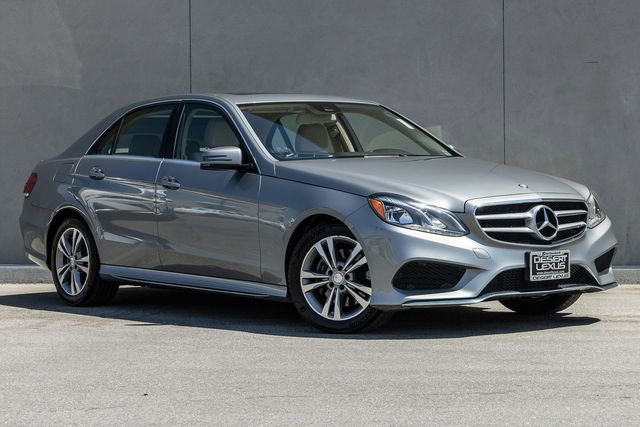 Used 2014 Mercedes-Benz E 250 BlueTEC Sedan image 18