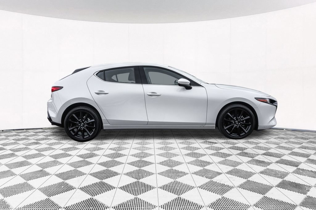 Used 2024 MAZDA MAZDA3 s FWD image 12