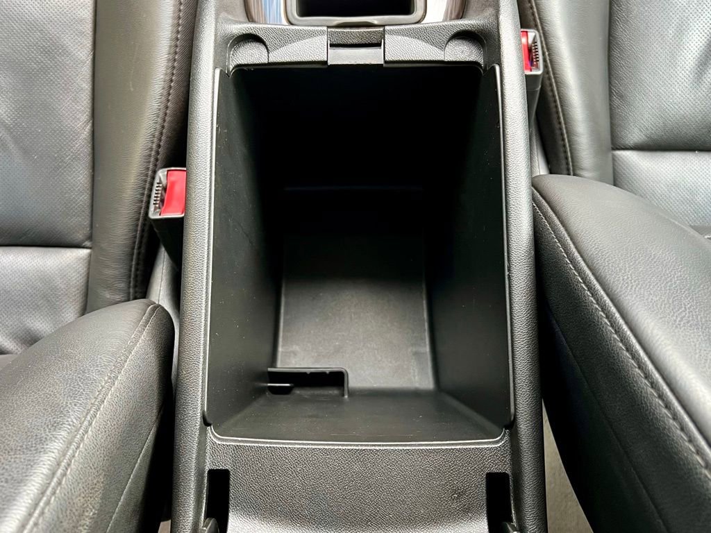 Used 2024 Chevrolet Malibu LT image 35