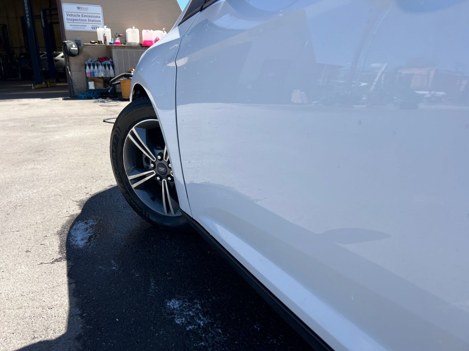 Used 2016 Ford Focus SE FWD image 28