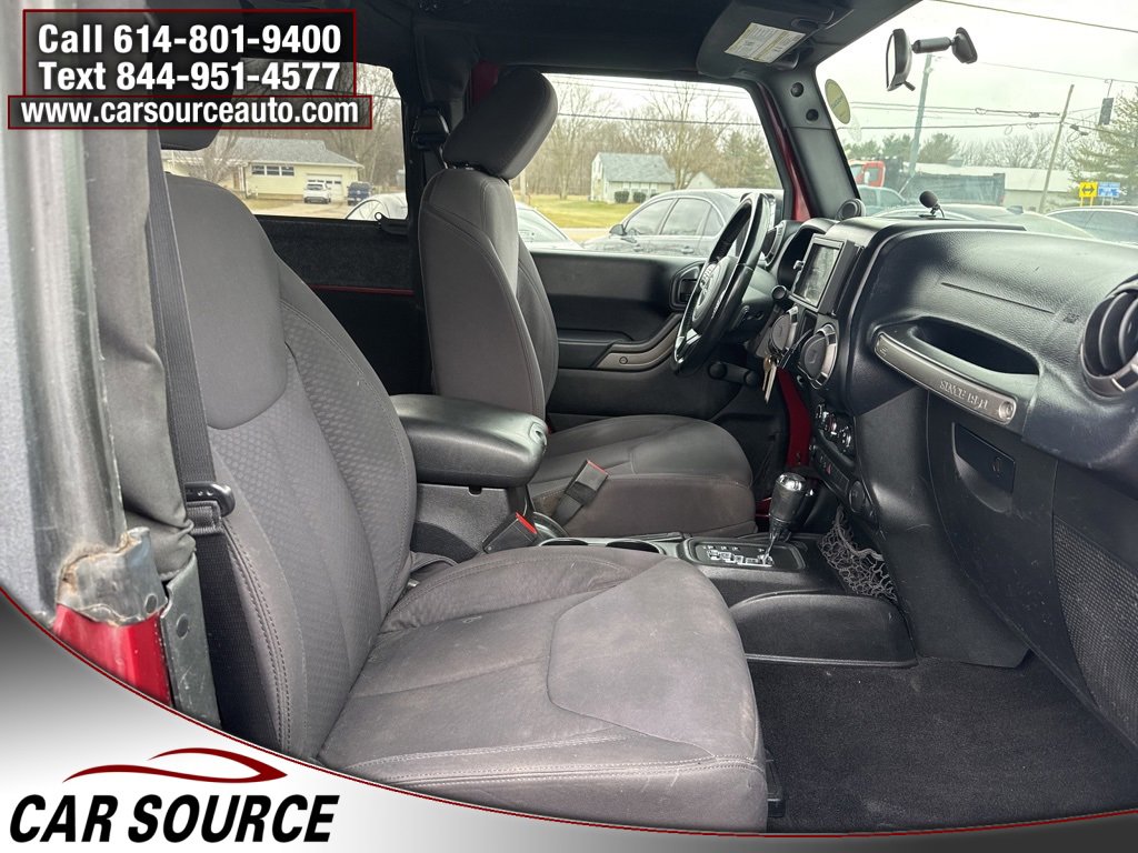 Used 2013 Jeep Wrangler Sport w/ Connectivity Group image 29