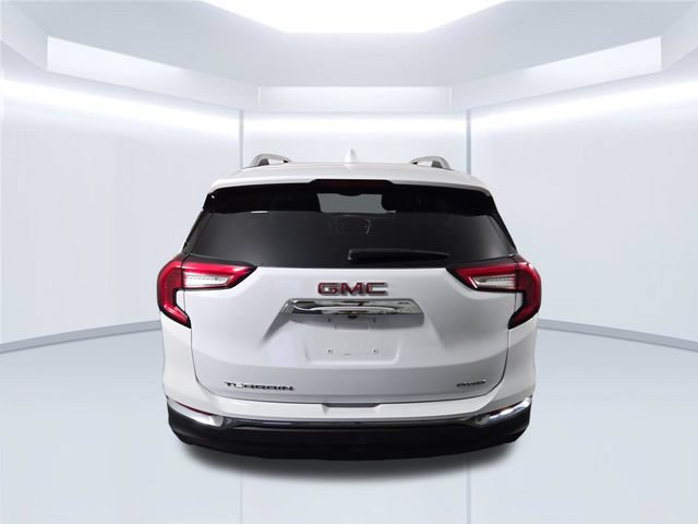 Used 2024 GMC Terrain SLT AWD/4WD image 8