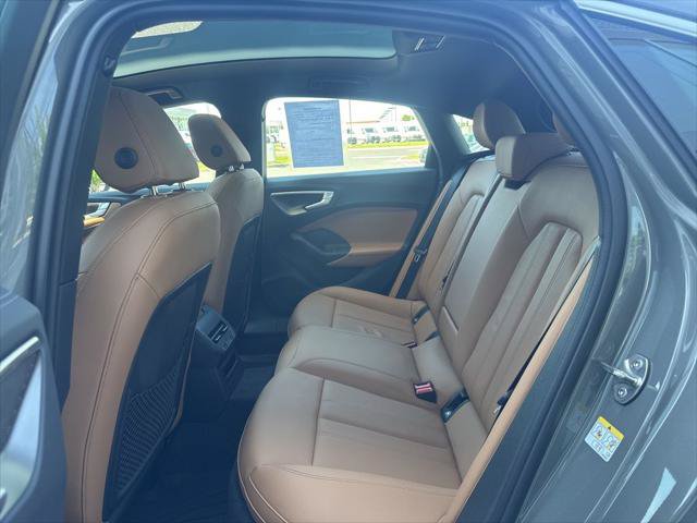 Used 2025 Audi A5 2.0T Premium Plus w/ Premium Plus AWD/4WD image 25