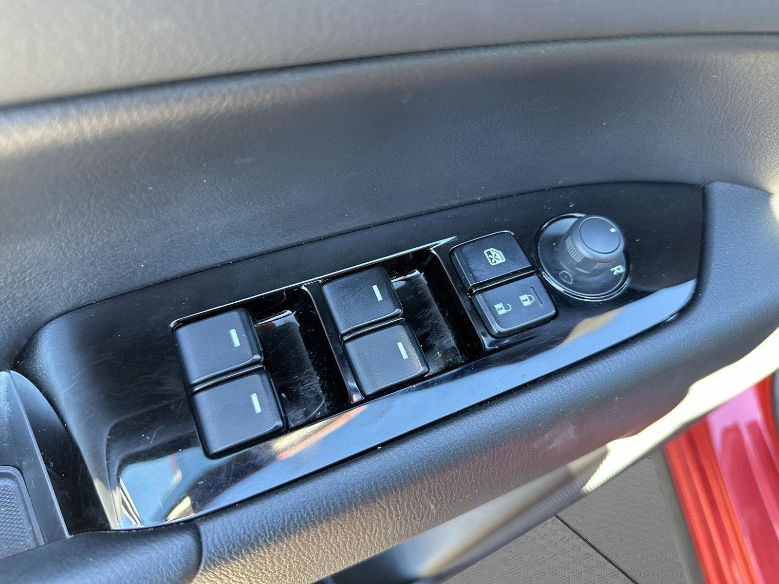 Used 2023 MAZDA CX-5 AWD 2.5 S w/ Preferred Package image 7