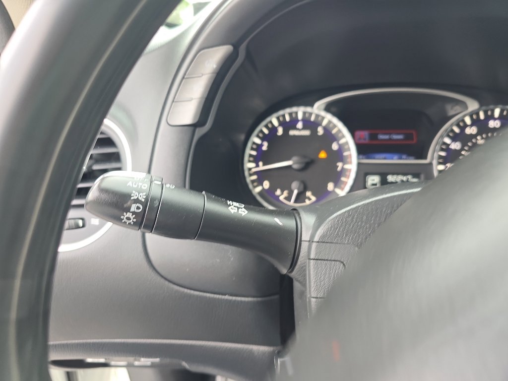 Used 2019 INFINITI QX60 Luxe w/ Sensory Package AWD/4WD image 30