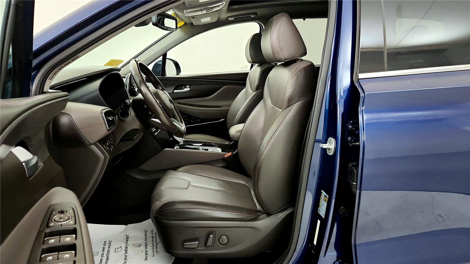 Used 2020 Hyundai Santa Fe SEL w/ Convenience + Premium Package image 25