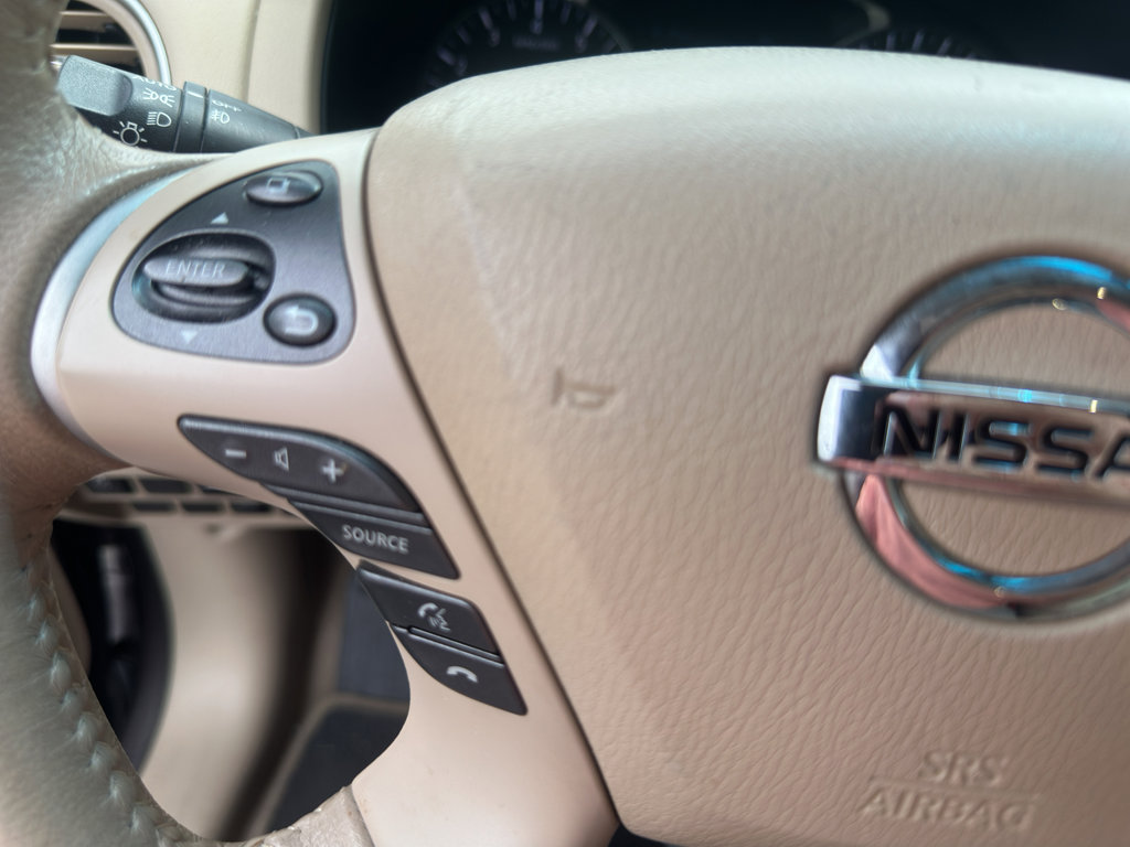 Used 2014 Nissan Pathfinder SL w/ SL Premium Package FWD image 7