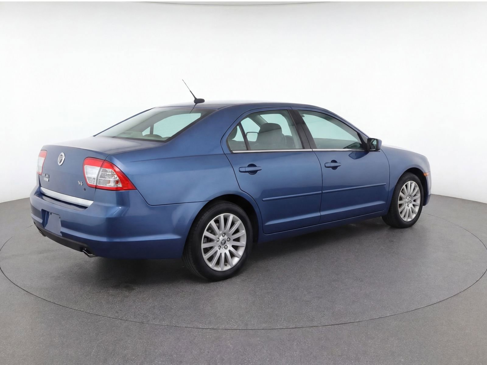 Used 2009 Mercury Milan Premier FWD image 3