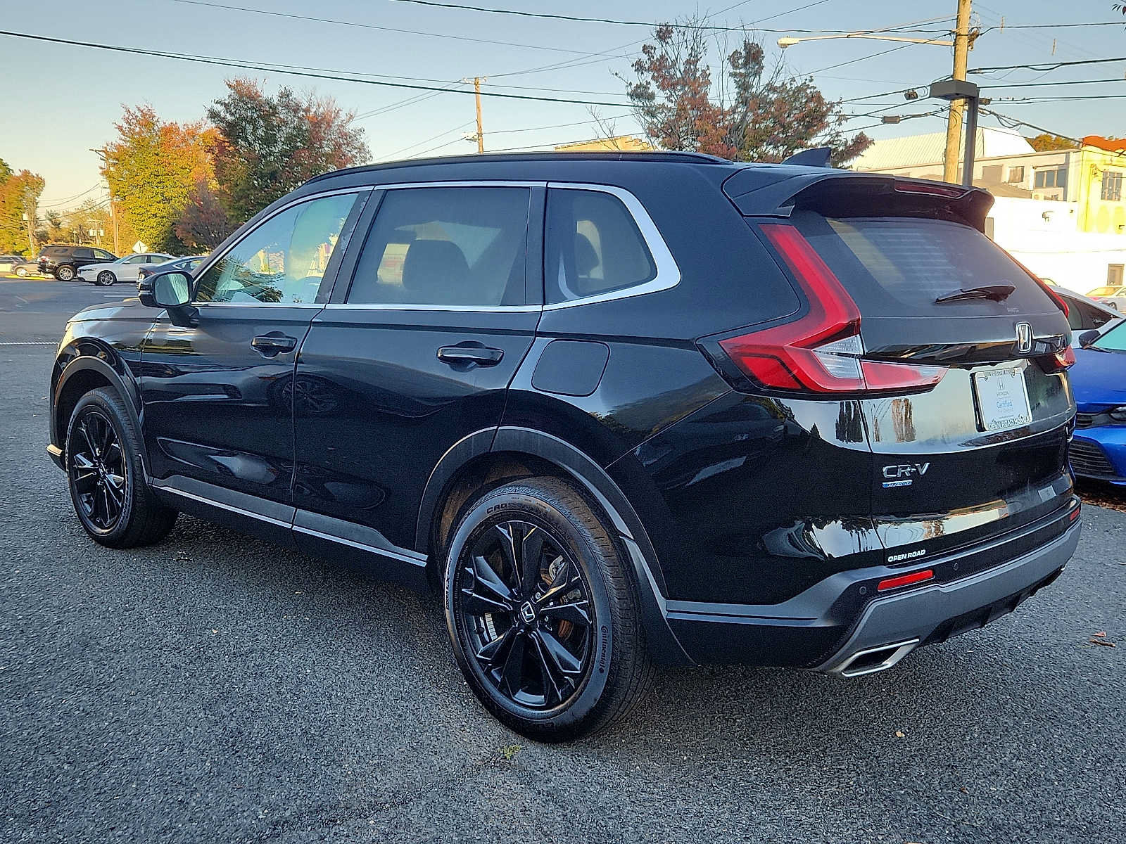 Used 2024 Honda CR-V Sport Touring image 4
