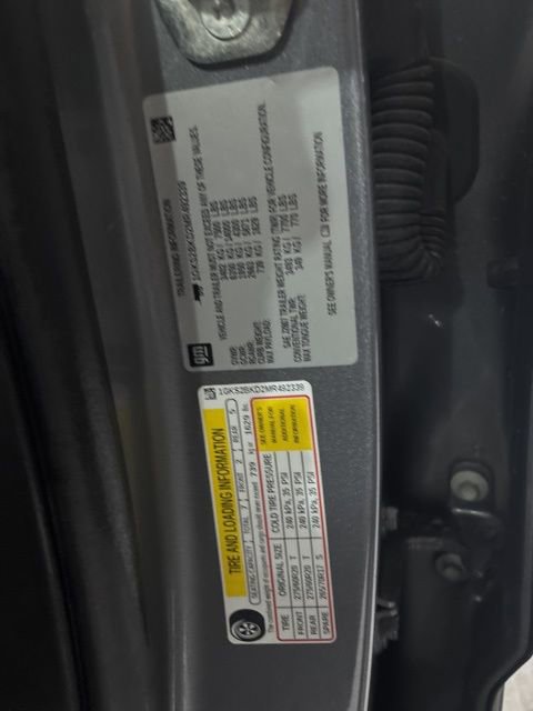 Used 2021 GMC Yukon SLT w/ SLT Premium Package image 44