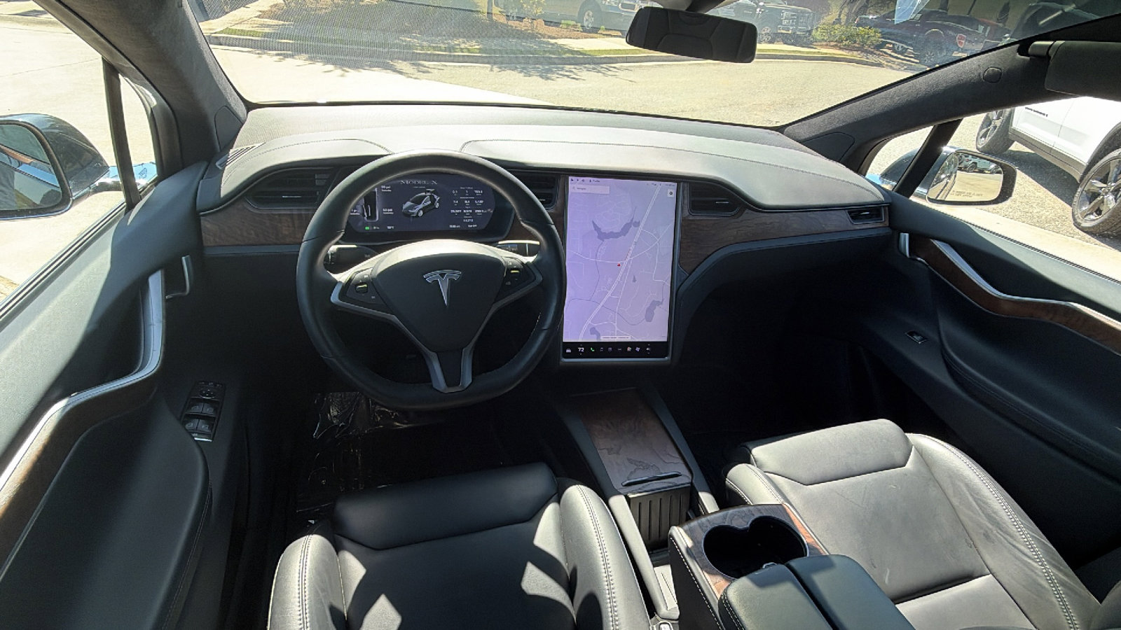 Used 2019 Tesla Model X Long Range image 22