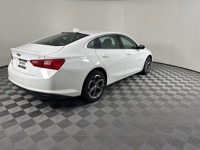 Used 2024 Chevrolet Malibu LT FWD image 4