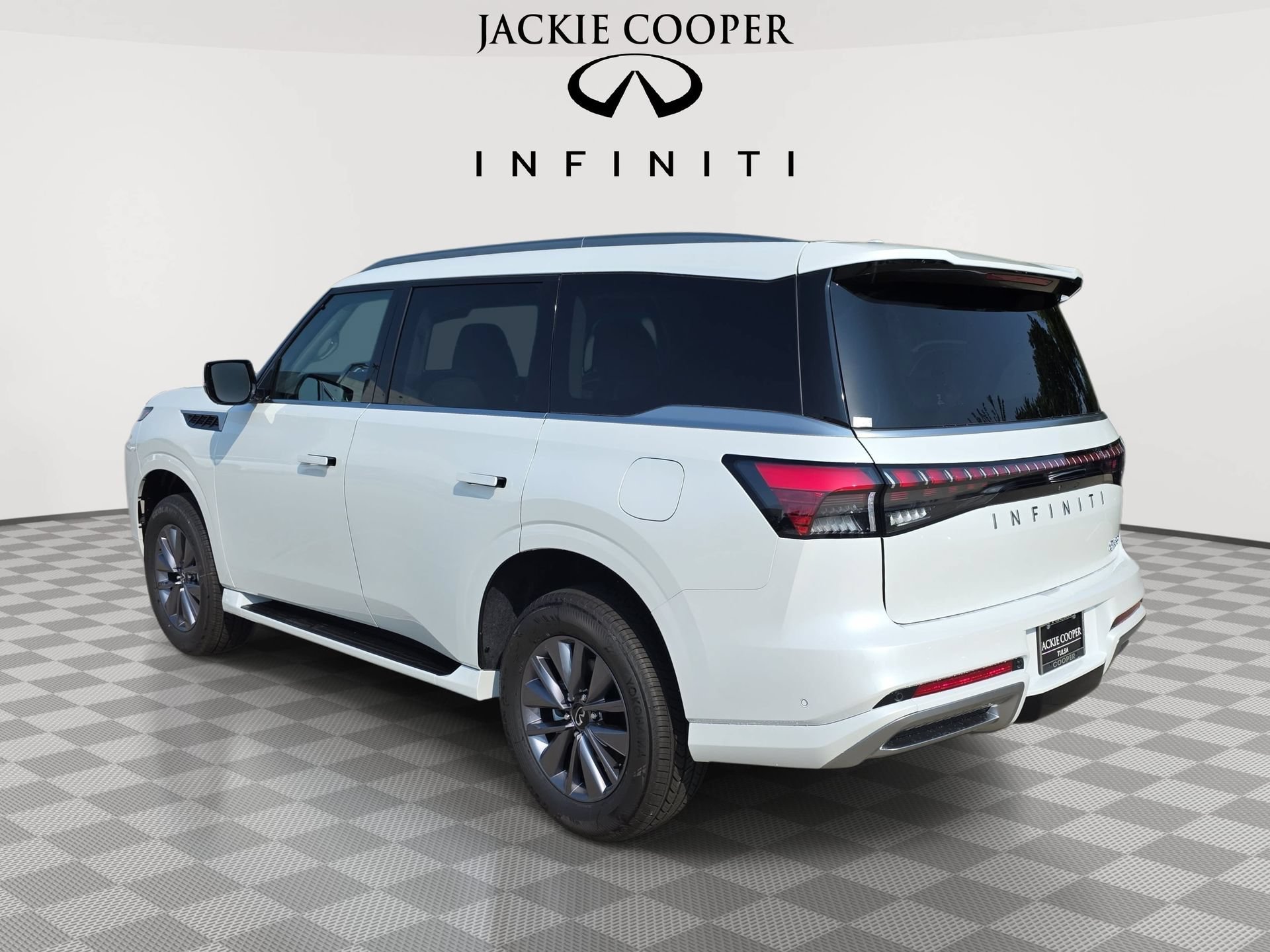 New 2026 INFINITI QX80 Pure RWD image 7