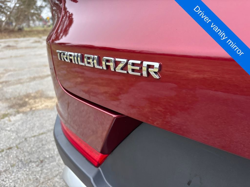 Used 2023 Chevrolet TrailBlazer LT image 14