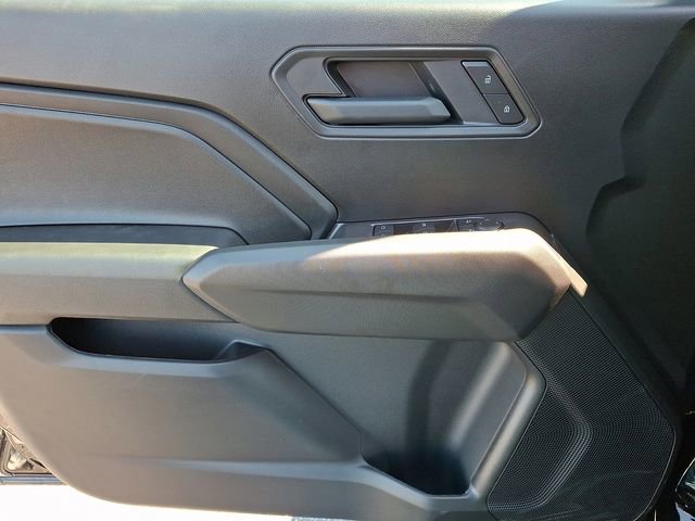 New 2026 Chevrolet Colorado Trail Boss w/ Off-Road Front Bumper Package AWD/4WD image 9