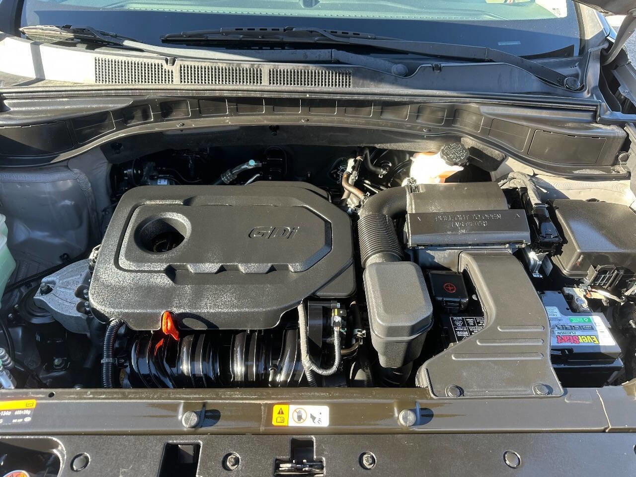 Used 2017 Hyundai Santa Fe Sport image 19