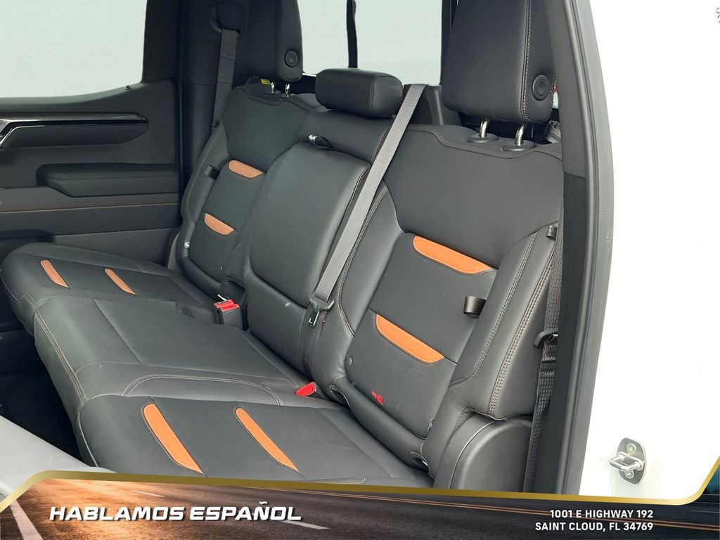 Used 2024 GMC Sierra 1500 AT4 w/ Technology Package image 30