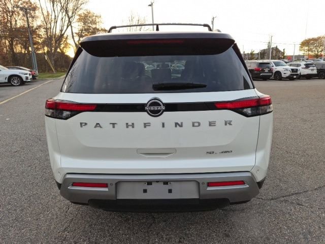 Used 2022 Nissan Pathfinder SL image 8