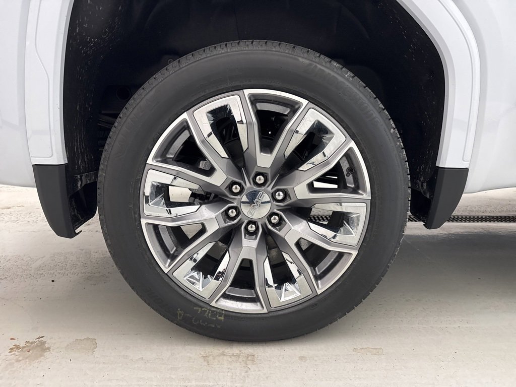 New 2026 GMC Sierra 1500 Denali image 9
