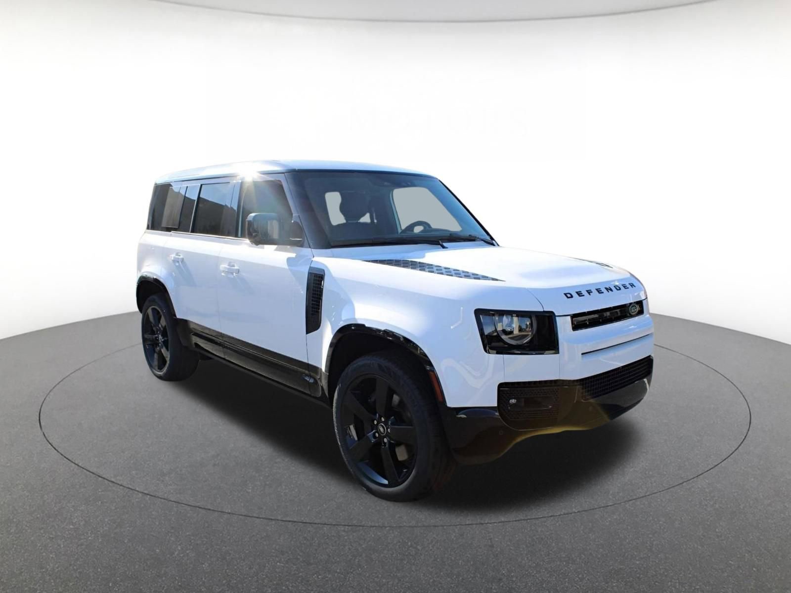 New 2025 Land Rover Defender 110 X-Dynamic SE image 5