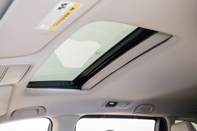 Used 2025 Honda Odyssey EX-L image 9