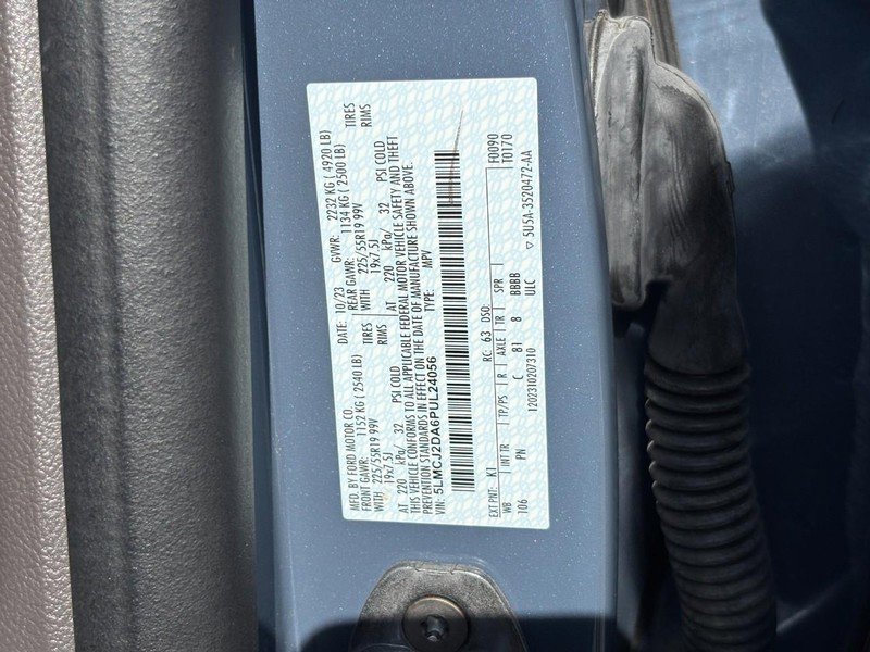 Used 2023 Lincoln Corsair Reserve w/ Equipment Group 202A image 23