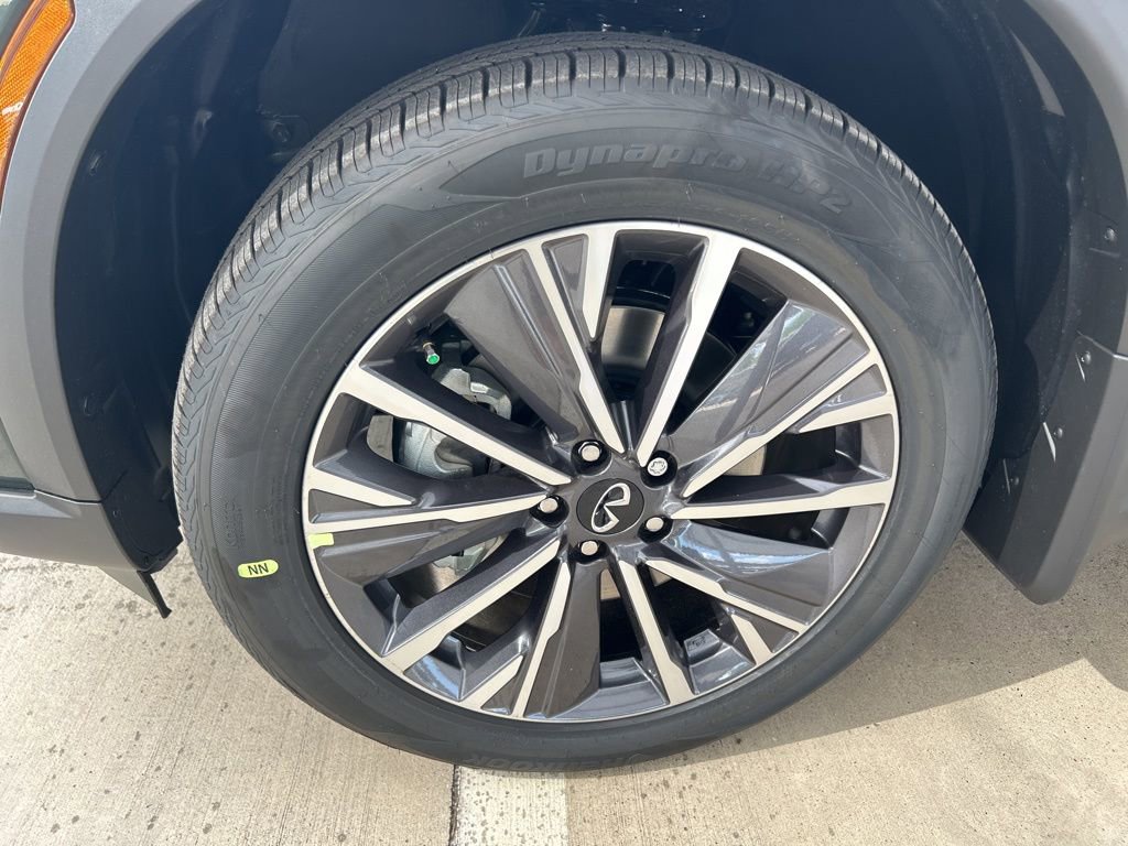 New 2026 INFINITI QX60 Luxe w/ Cargo Package image 4