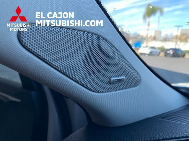 New 2026 Mitsubishi Outlander SEL FWD image 21