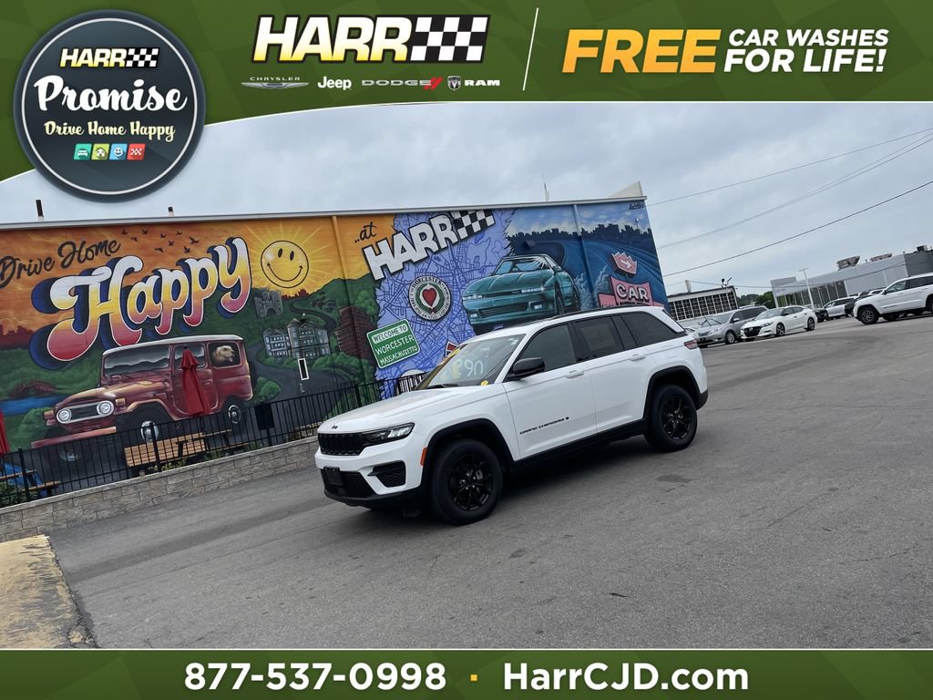 Used 2025 Jeep Grand Cherokee Altitude
