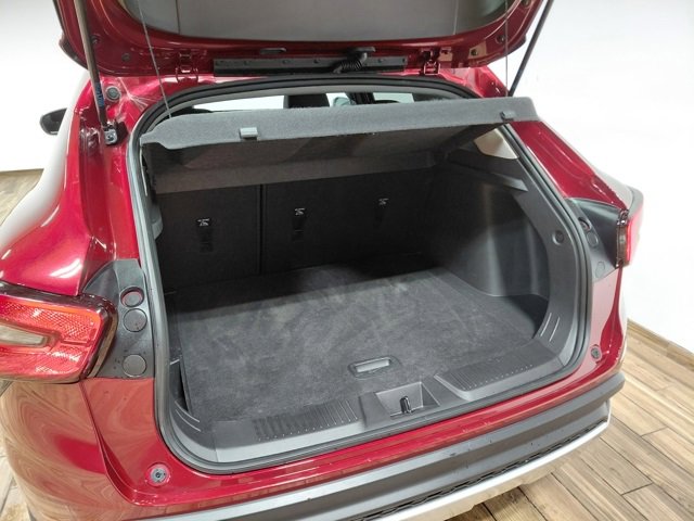 Used 2025 Chevrolet Trax LT image 34